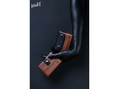 « The Classic & The Dot »