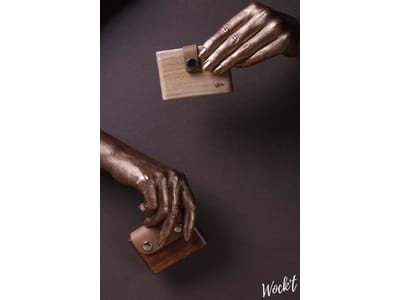 « The Classic & The Dot »